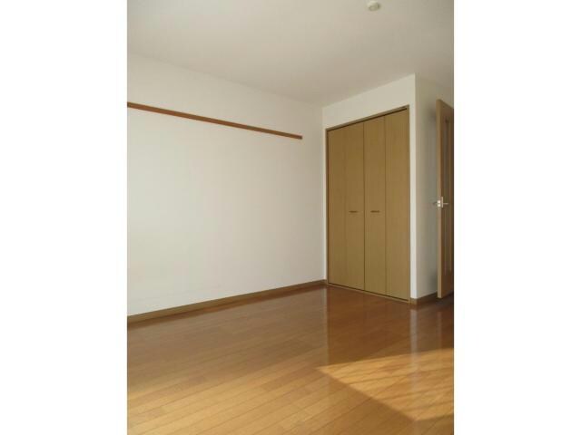  グリーンパーク弐番館