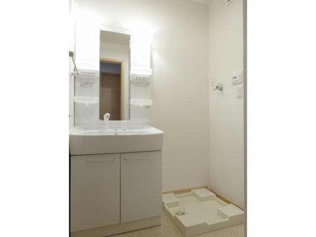  イーストマージュＢ