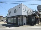 山口ビルの外観