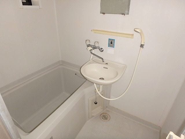 浴室 ふれんどハイツ