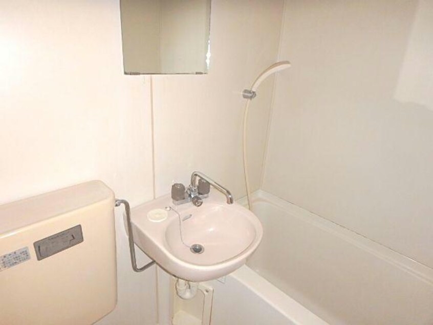  カーサビアンカ鶴ヶ島