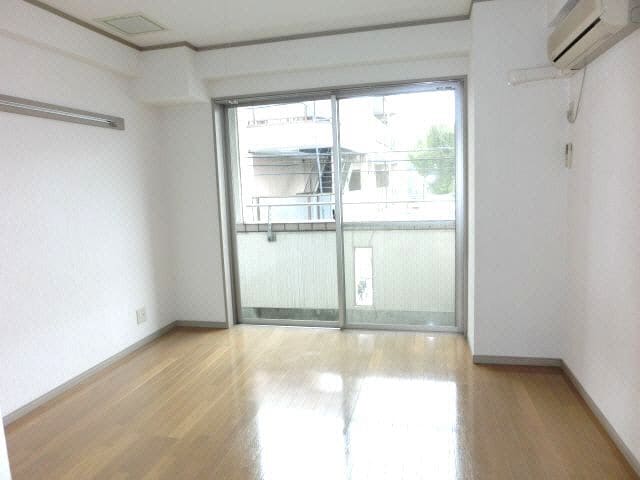 洋室① 協和ビル