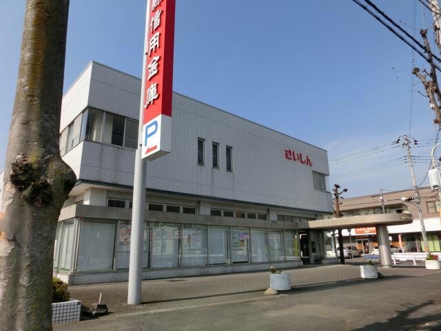 埼玉縣信用金庫鶴ヶ島北支店(銀行)まで977m パークヒルズ