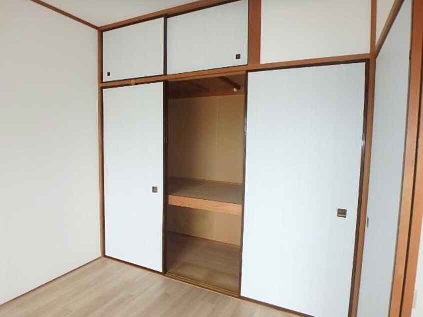  新成マンション