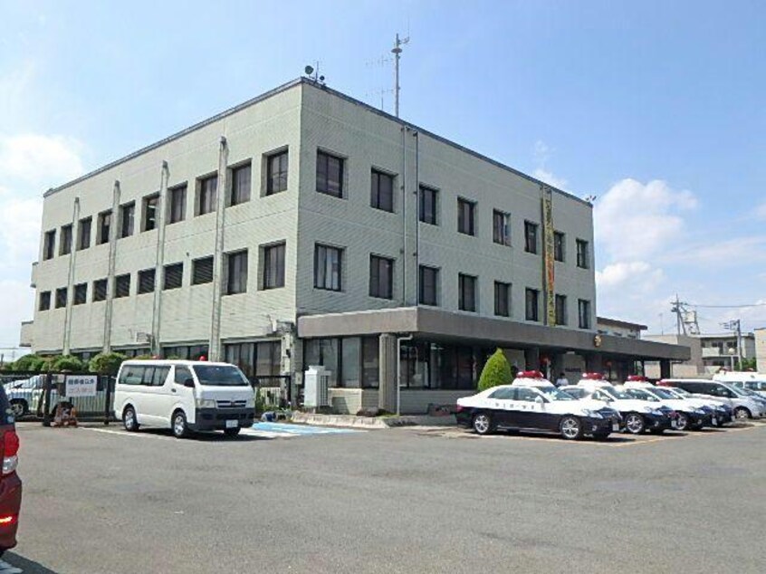 東松山警察署(警察署/交番)まで2178m フィオーレⅠ・Ⅱ