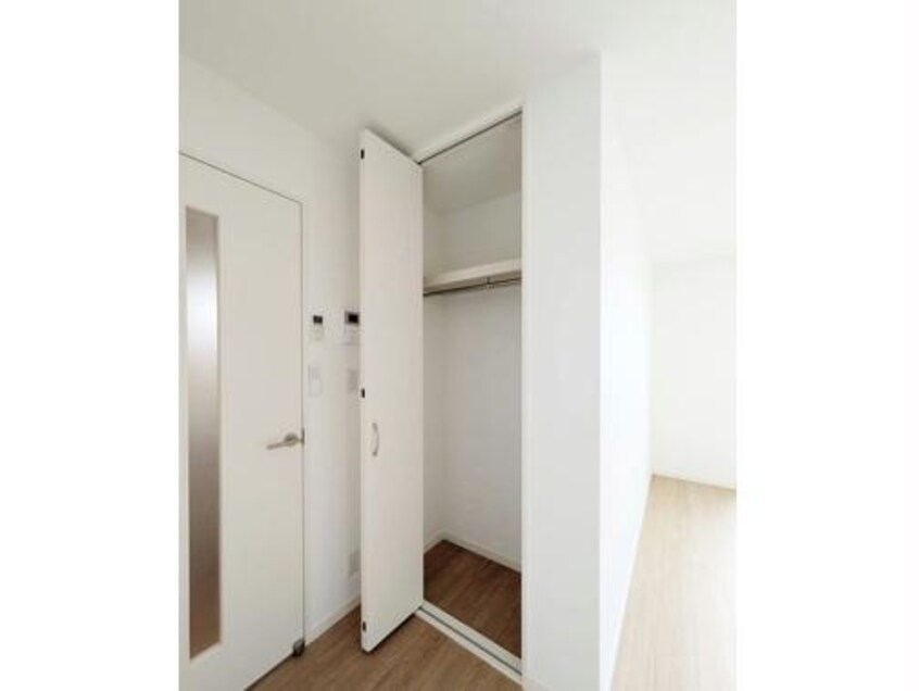  ラミアアルテ若葉