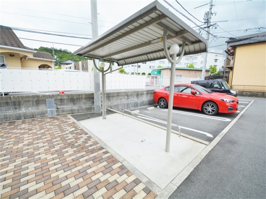 駐輪場 アルモニー