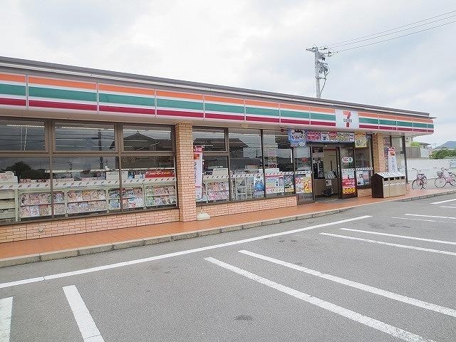 セブンイレブン 東広島西条下見店(コンビニ)まで32m レジデンス21　B