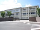 東広島市立 中央中学校(中学校/中等教育学校)まで1121m セジュールシゲモリF