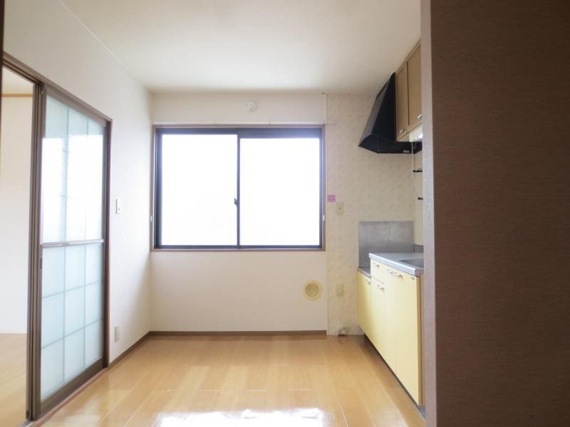 リビング 【2026年春入居】ハイカムールシゲモリH