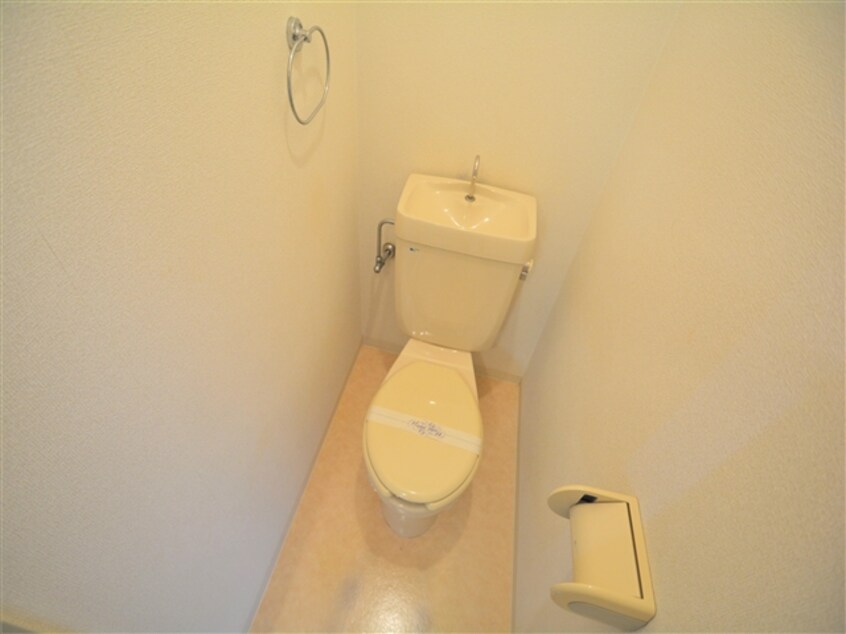 トイレ プラネット寺家　C