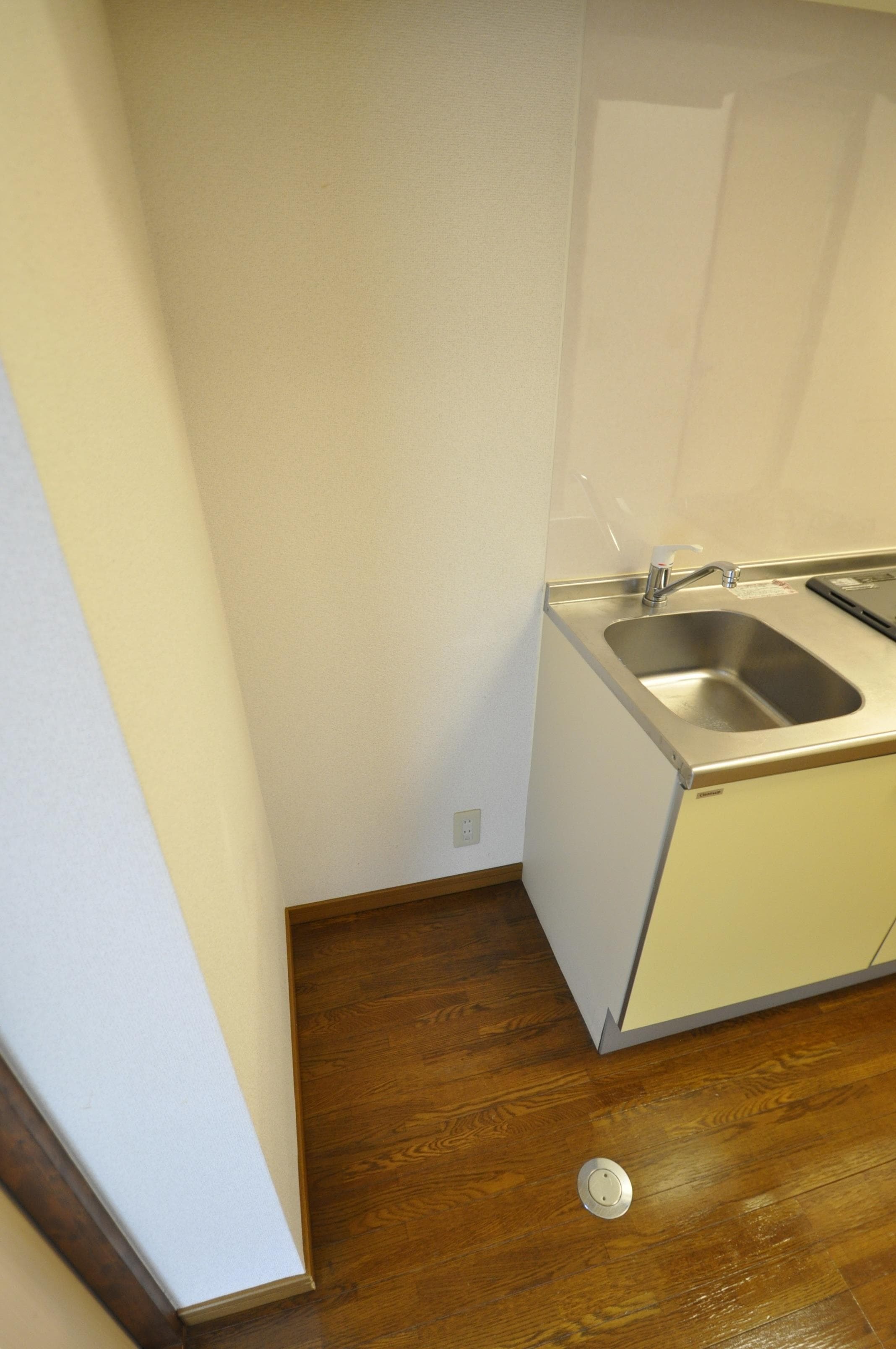 冷蔵庫置場 VERDY中央