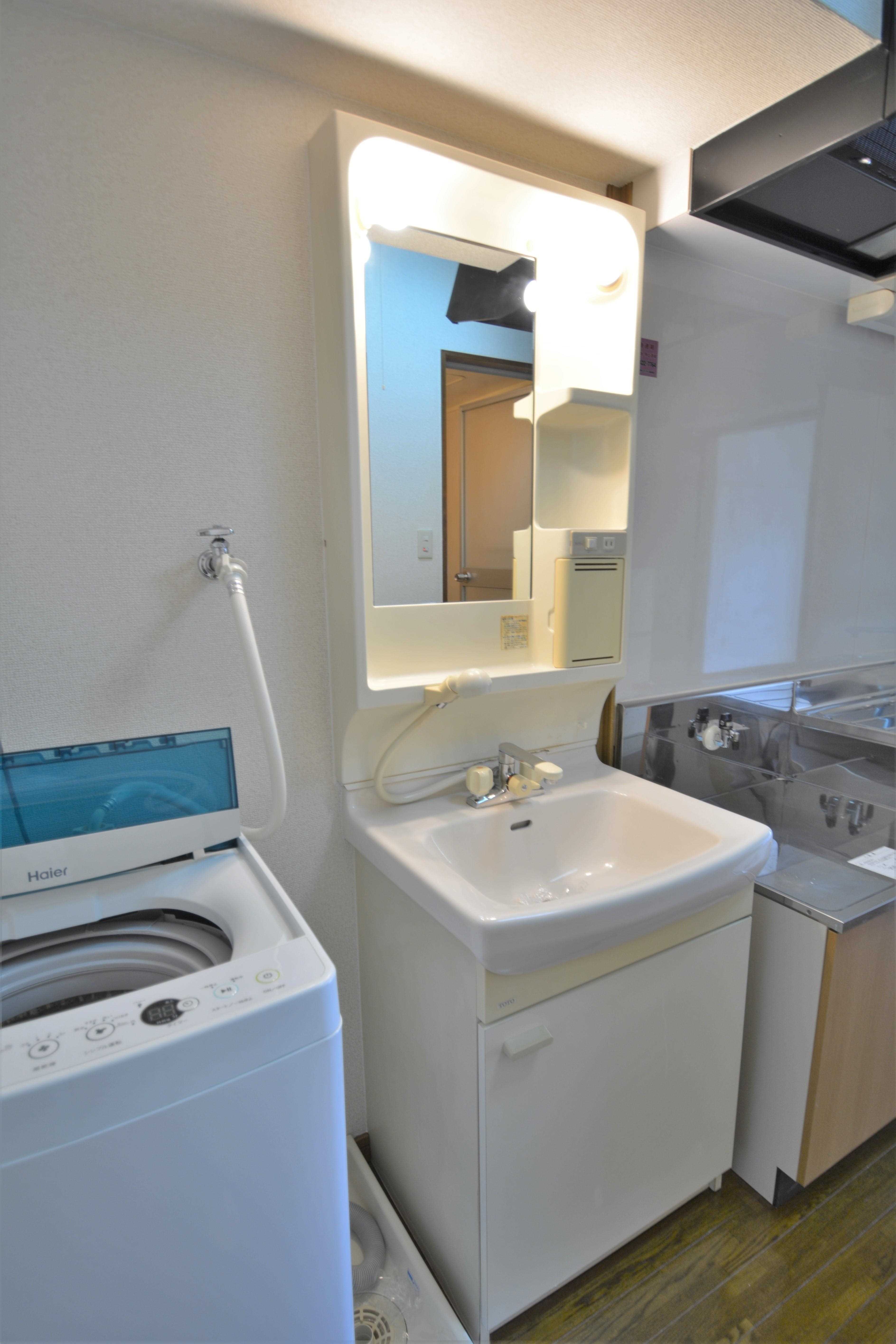 独立洗面台 VERDY中央