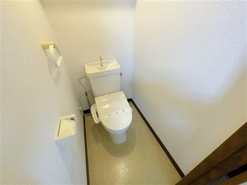 トイレ リバーサイド福村　II
