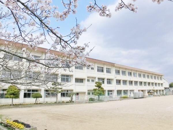 東広島市立郷田小学校(小学校)まで2122m シャルムサールA棟