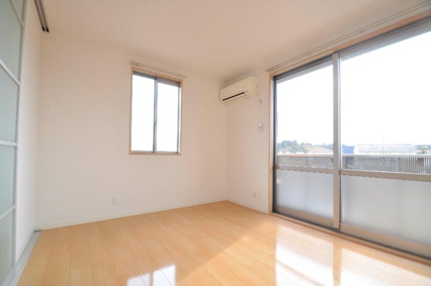 居室2 ウィステリアメゾン