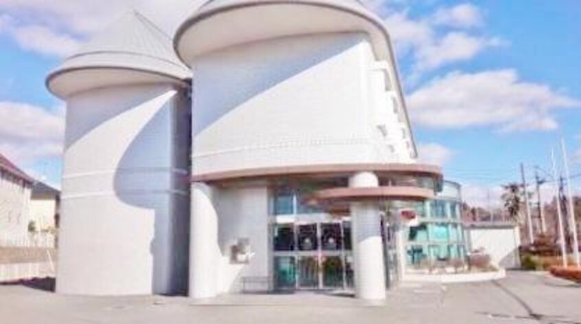 もみじ銀行 西条南支店(銀行)まで299m ウィステリアメゾン