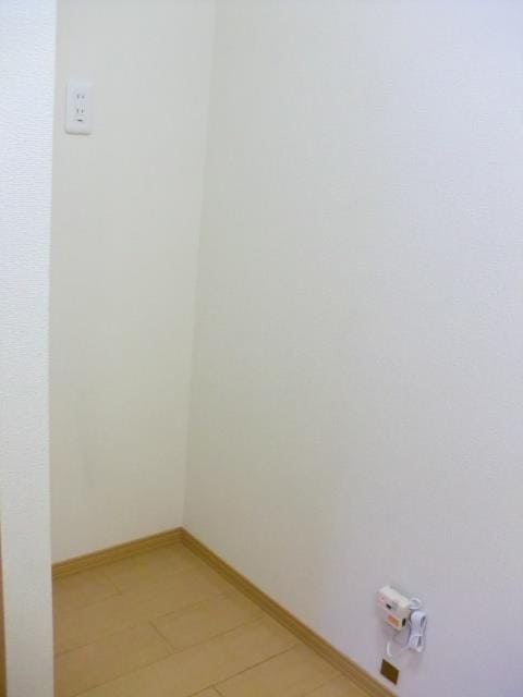 冷蔵庫置場 ベルメゾン　B棟