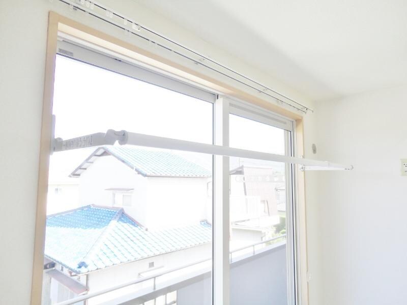 室内物干し シャーメゾンマルニ