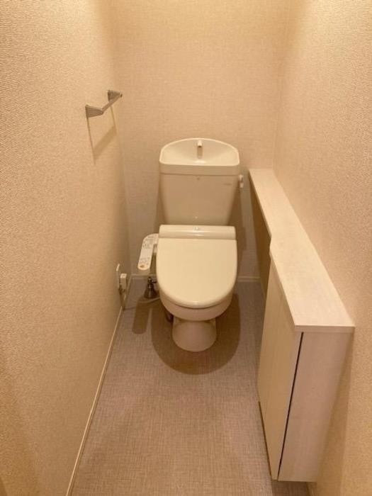 トイレ ウィステリアカラーズ