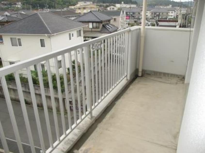 バルコニー アネックスきりた