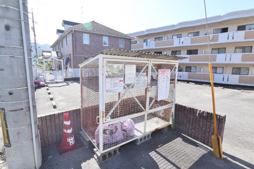 ごみステーション タウンボナンザ