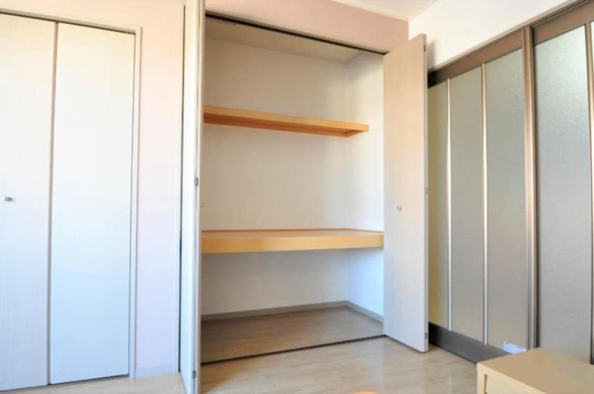 押入 サンクイール