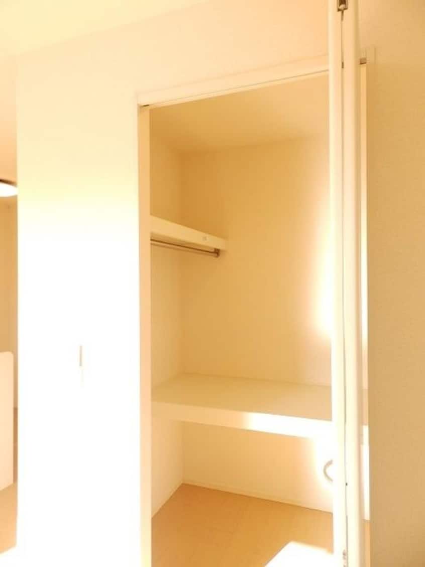 居室収納 ローズ