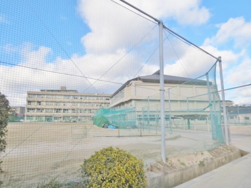 東広島市立 西条中学校(中学校/中等教育学校)まで1713m セントラルタウンコートB