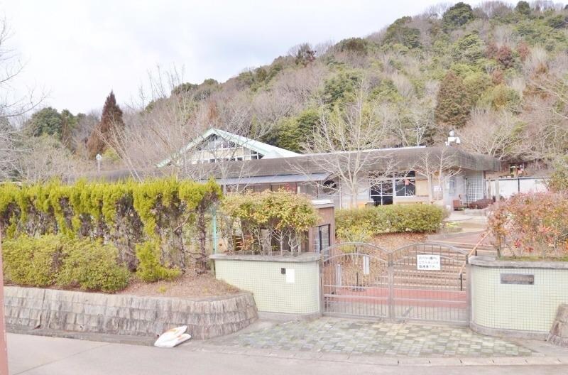 国立大学法人広島大学附属幼稚園(幼稚園/保育園)まで2046m パルル