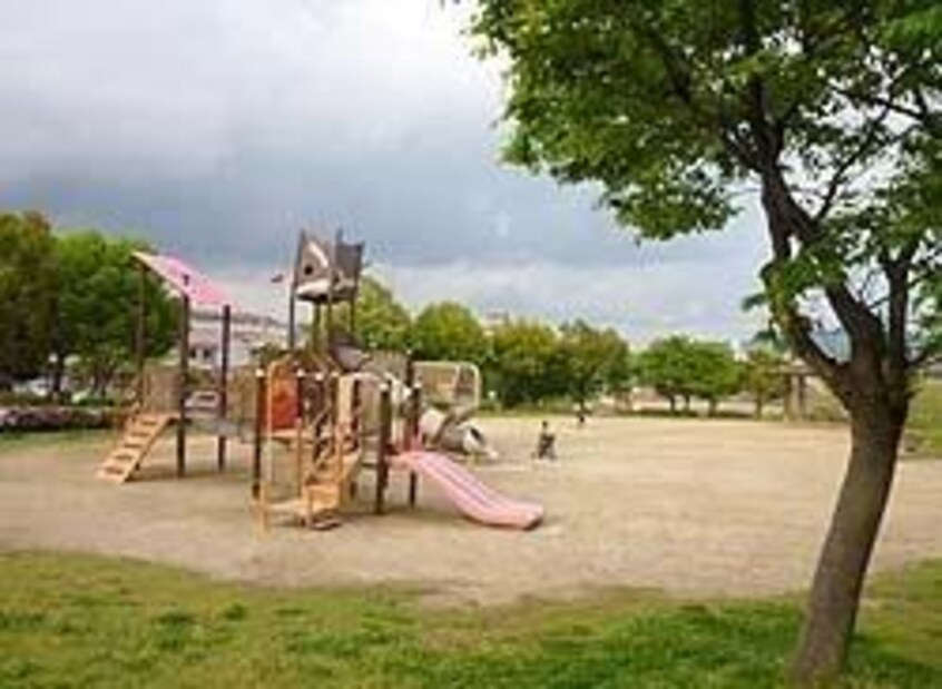 三ツ城公園(公園)まで1500m シャーメゾンＴＳ