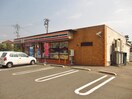 セブン-イレブン 東広島田口店(コンビニ)まで407m ヴィラ・リッコ