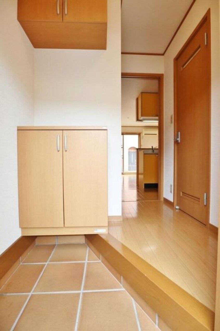 玄関 アーバンシャレー壱番館