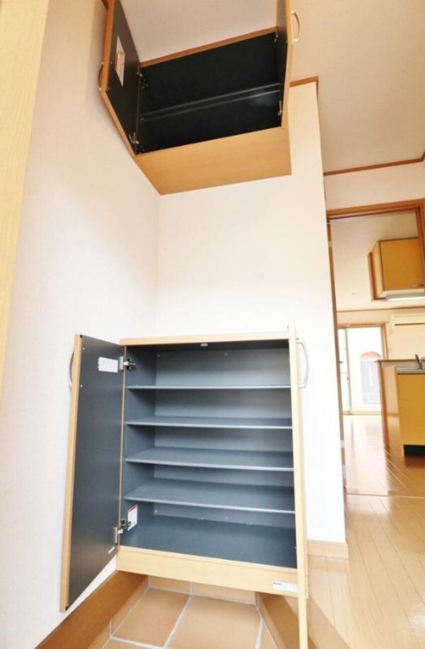 シューズボックス アーバンシャレー壱番館