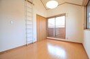 洋室 アーバンシャレー壱番館
