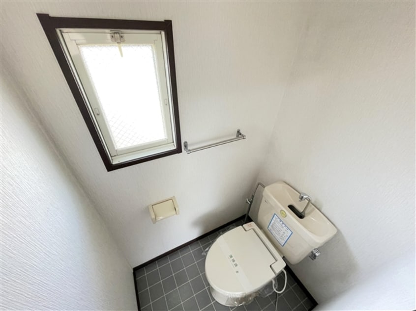 トイレスペース スチューデントハウス