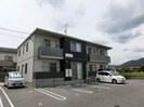 シャルムナイトウ B棟の外観