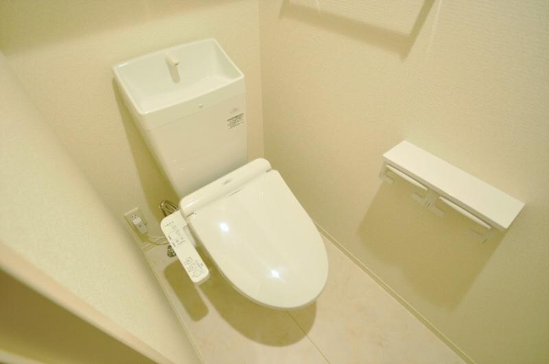 トイレ グラン　シャルールK