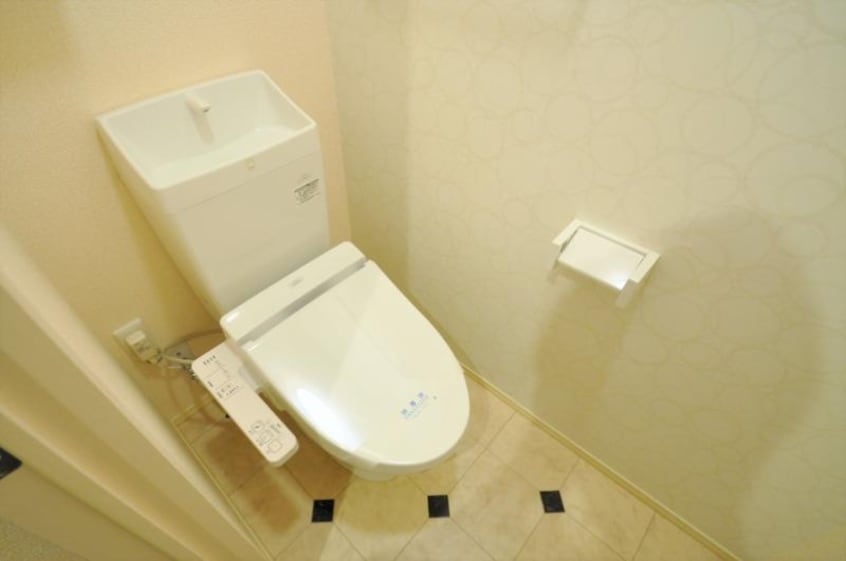 トイレ D-room せのや