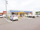 ローソン東広島西条町寺家店(コンビニ)まで579m カルチェラタンA