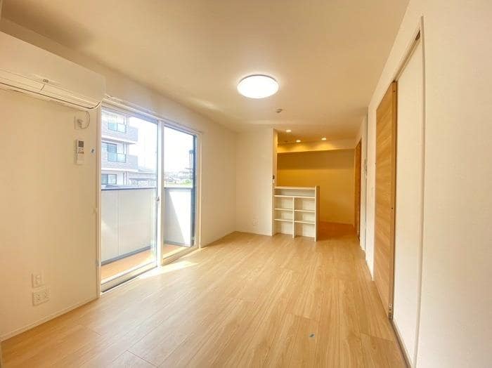 リビング サンセール