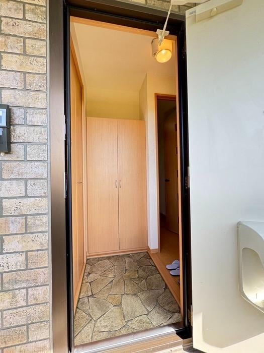 玄関 クレールレセンテＢ