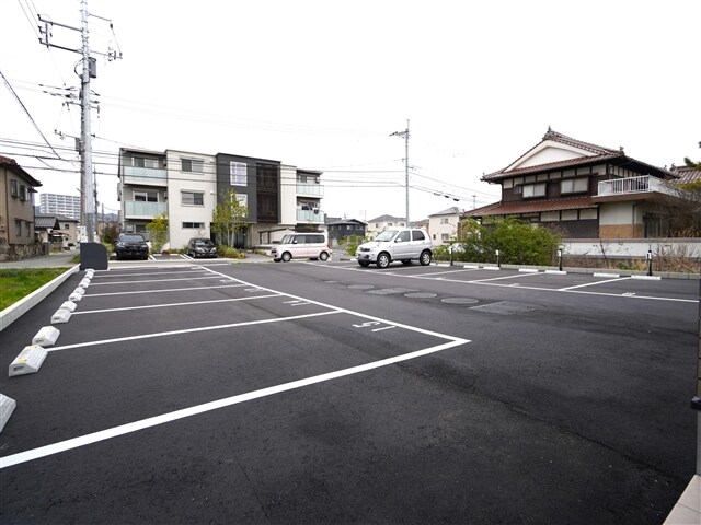 駐車場 ラスヴェール西条