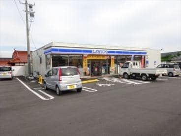 ローソン 東広島西条町寺家店(コンビニ)まで463m グランドフォーレＥ棟
