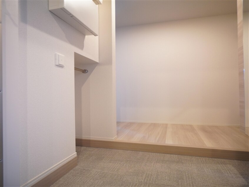 玄関ホール レグルスI