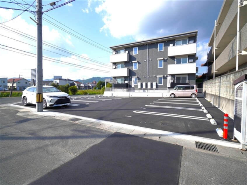 敷地内駐車場 レグルスI