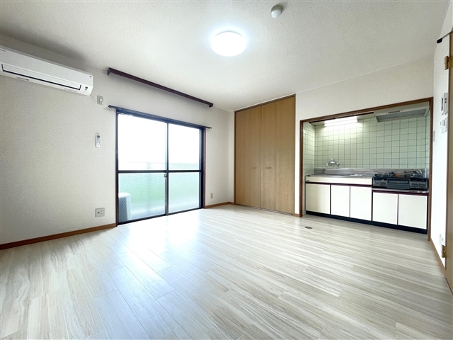 居室 コーポ山下