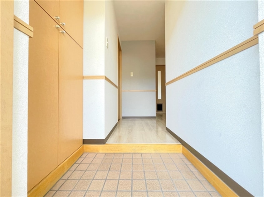 玄関ホール（モデルルーム・反転） エスポワール鏡山