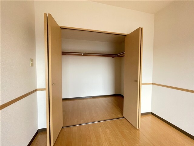 居室収納 エスポワール鏡山