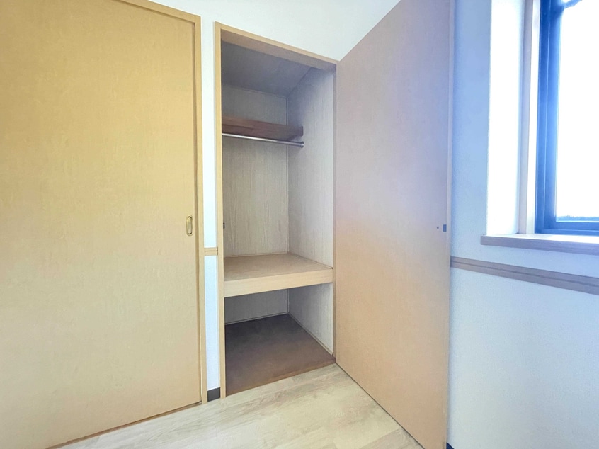 収納スペース（モデルルーム・反転） エスポワール鏡山